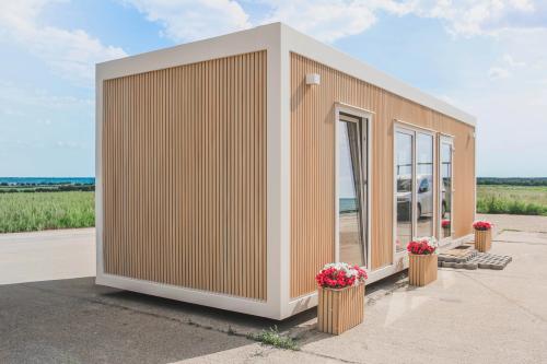 Showroom Štúrovo exteriér 2