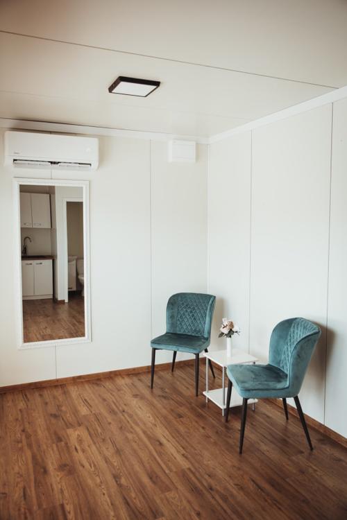 Kontajner ako kozmetický salón – fotografia 2