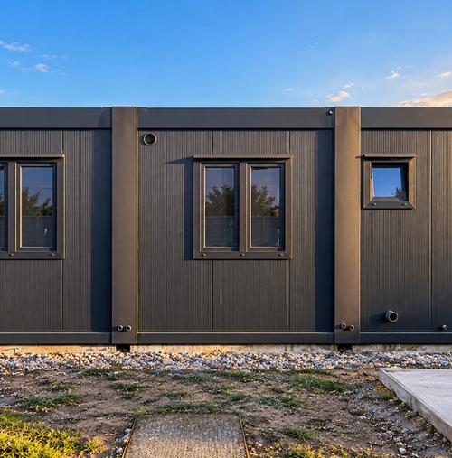 Modulárna kontajnerová stavba z troch modulov 72 m² – fotografia 2